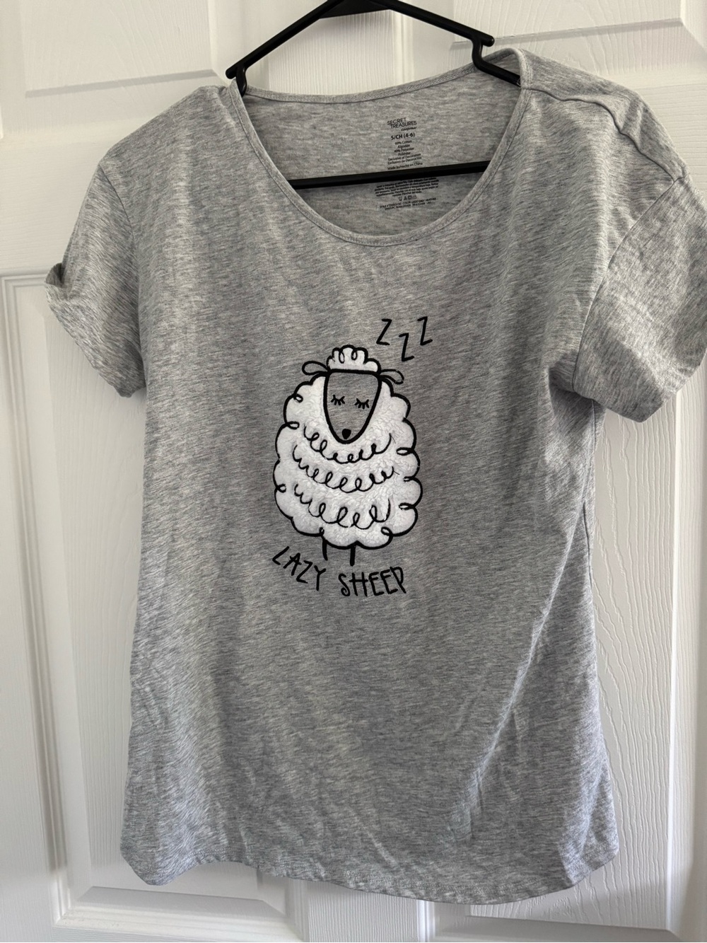 Gray 'Lazy Sheep' pj shirt